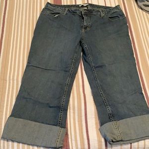 Cabi capris. Size 16. Worn once